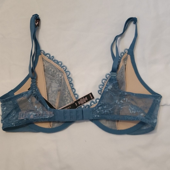 BUY 1 GET 1 FREE VICTORIA SECRET VERY SEXY BRA - Picture 6 of 11